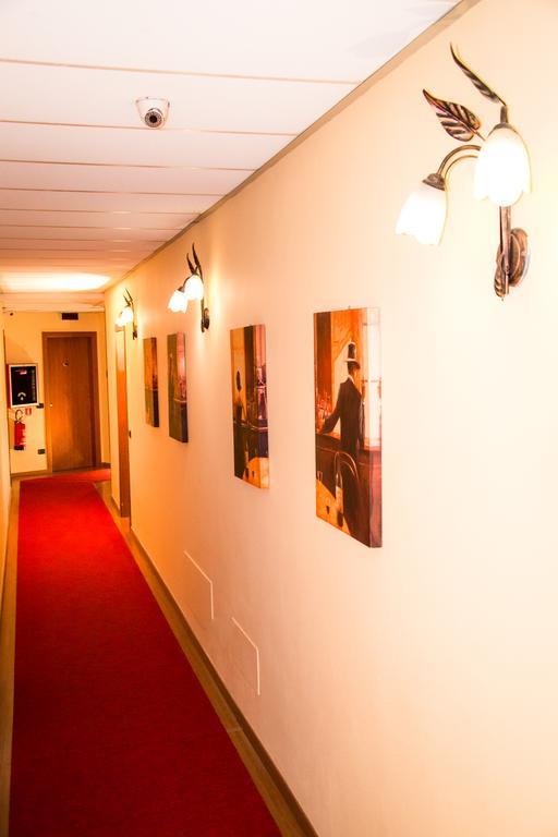 Hotel All'Antico Guerriero Cadoneghe ภายนอก รูปภาพ